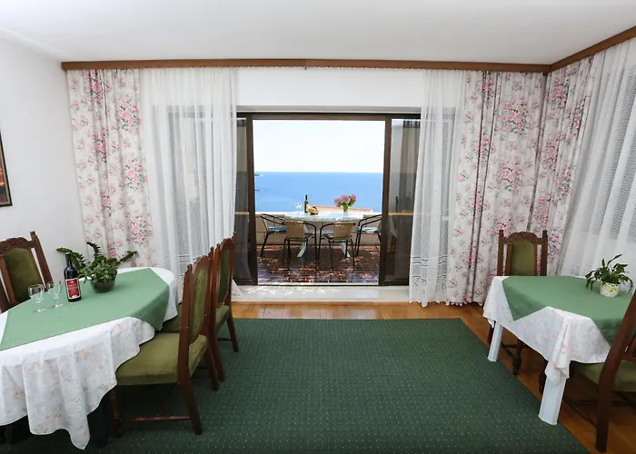 Rooms Cvetka