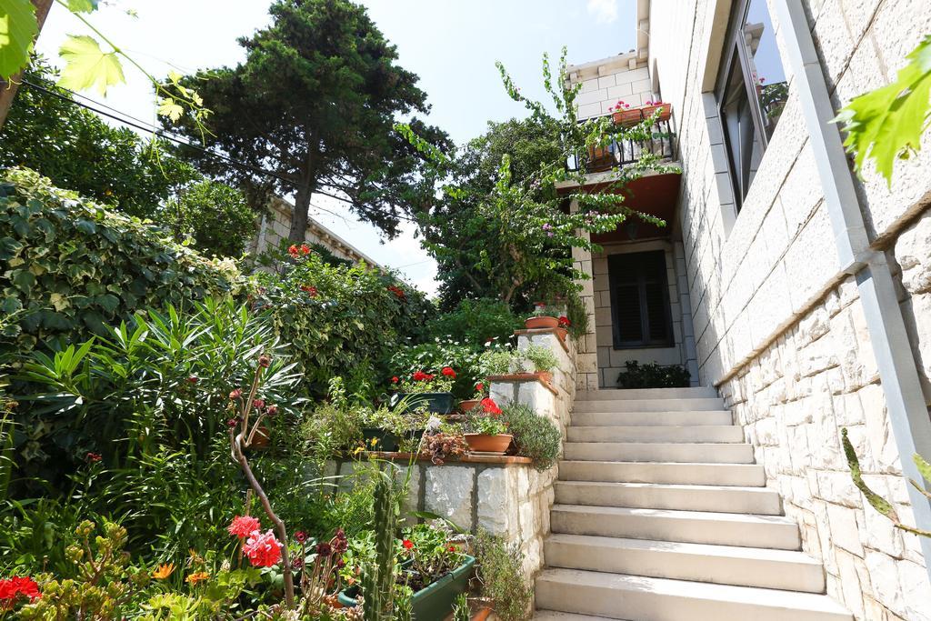 Guest house Rooms Cvetka 3*